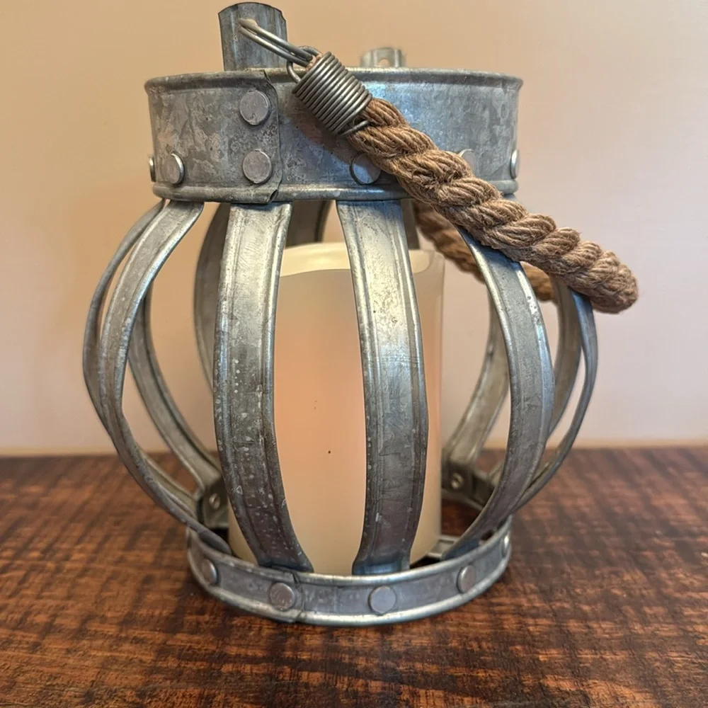 Rustic Farmhouse Galvanized Metal Crown Candle Holder Lantern with Rope Handle